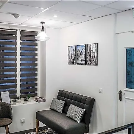 מלון דירות Montebello 4*