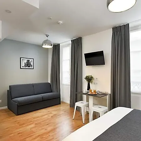 Montebello 4* פריז