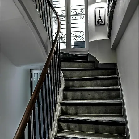 Montebello Apartmanhotel 3*